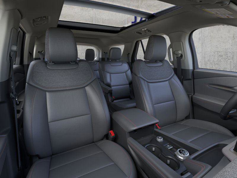 New 2025 Ford Explorer Active w/ Active Comfort Package image 10