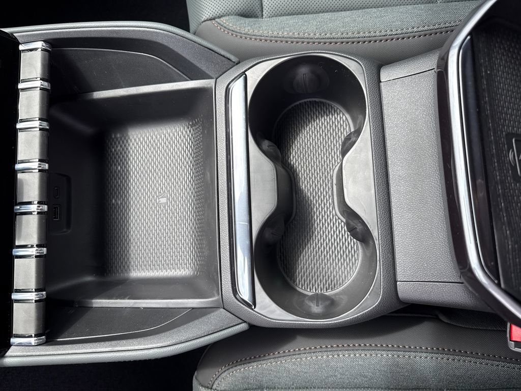 New 2026 GMC Terrain AT4 AWD/4WD image 28
