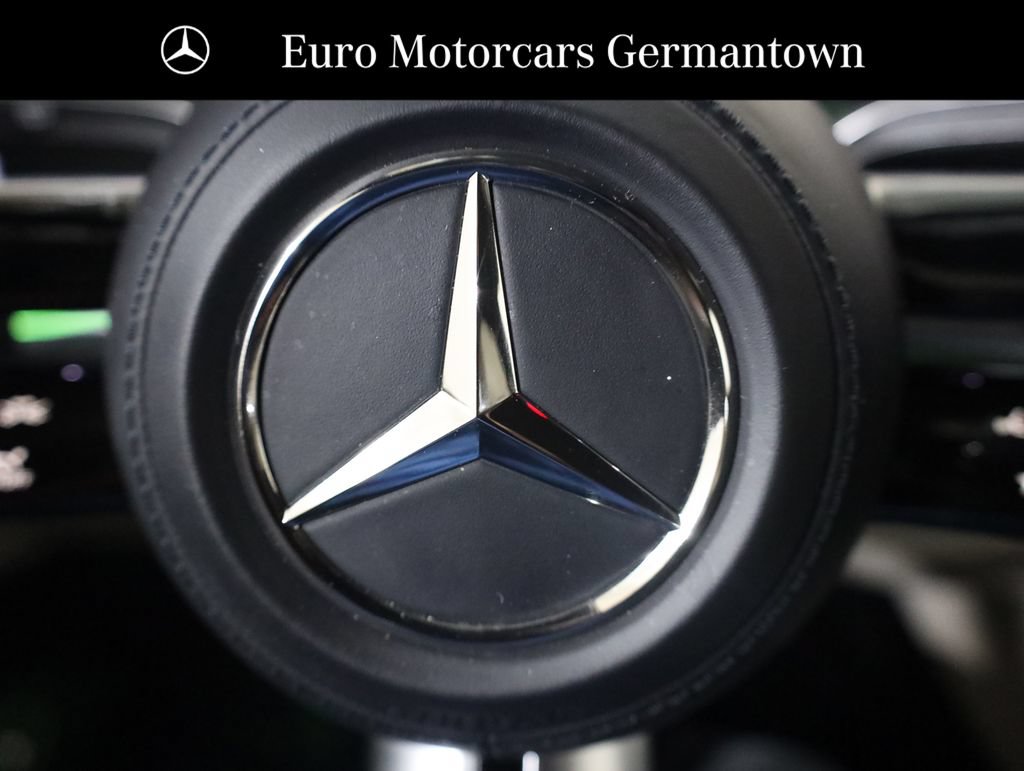 Used 2025 Mercedes-Benz GLS 450 4MATIC w/ AMG Line Exterior image 27