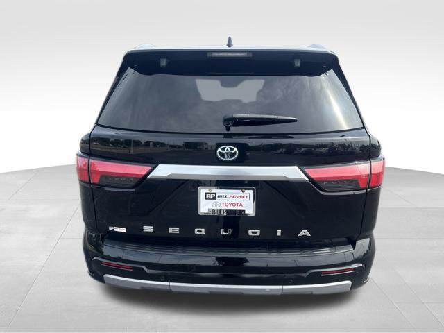 Used 2023 Toyota Sequoia Capstone AWD/4WD image 4