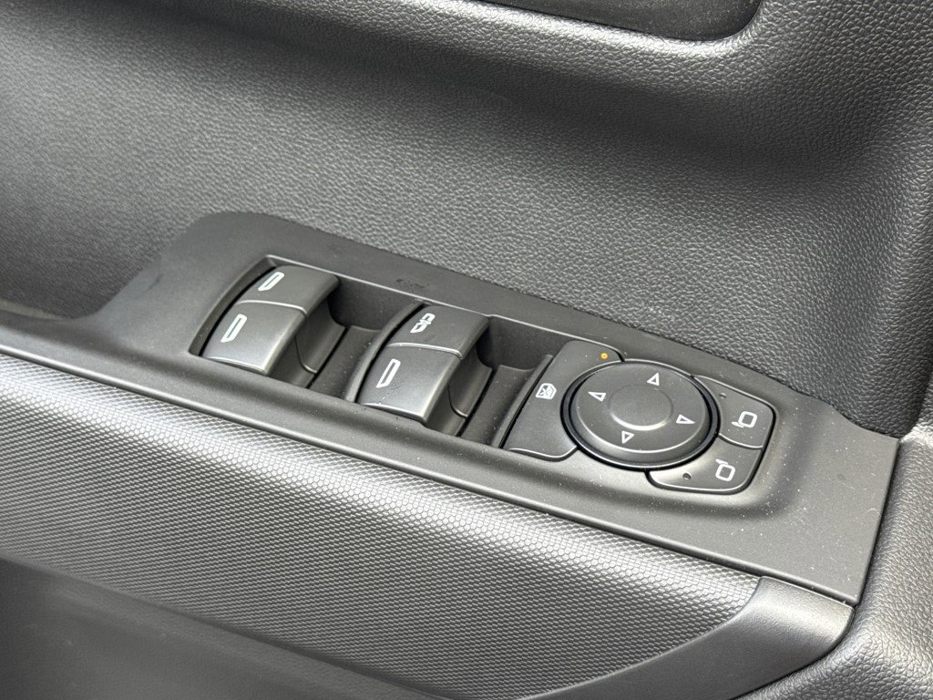 New 2026 Chevrolet Silverado 1500 Custom w/ Turbomax Blackout Package image 28