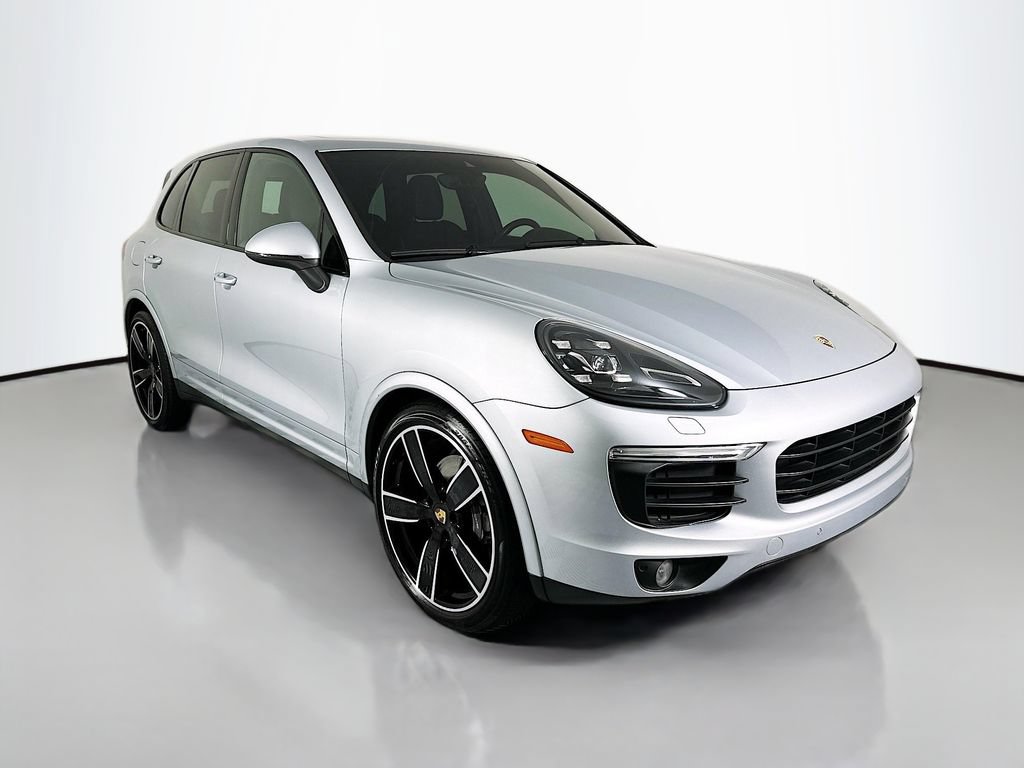 Used 2017 Porsche Cayenne Platinum Edition AWD/4WD image 7