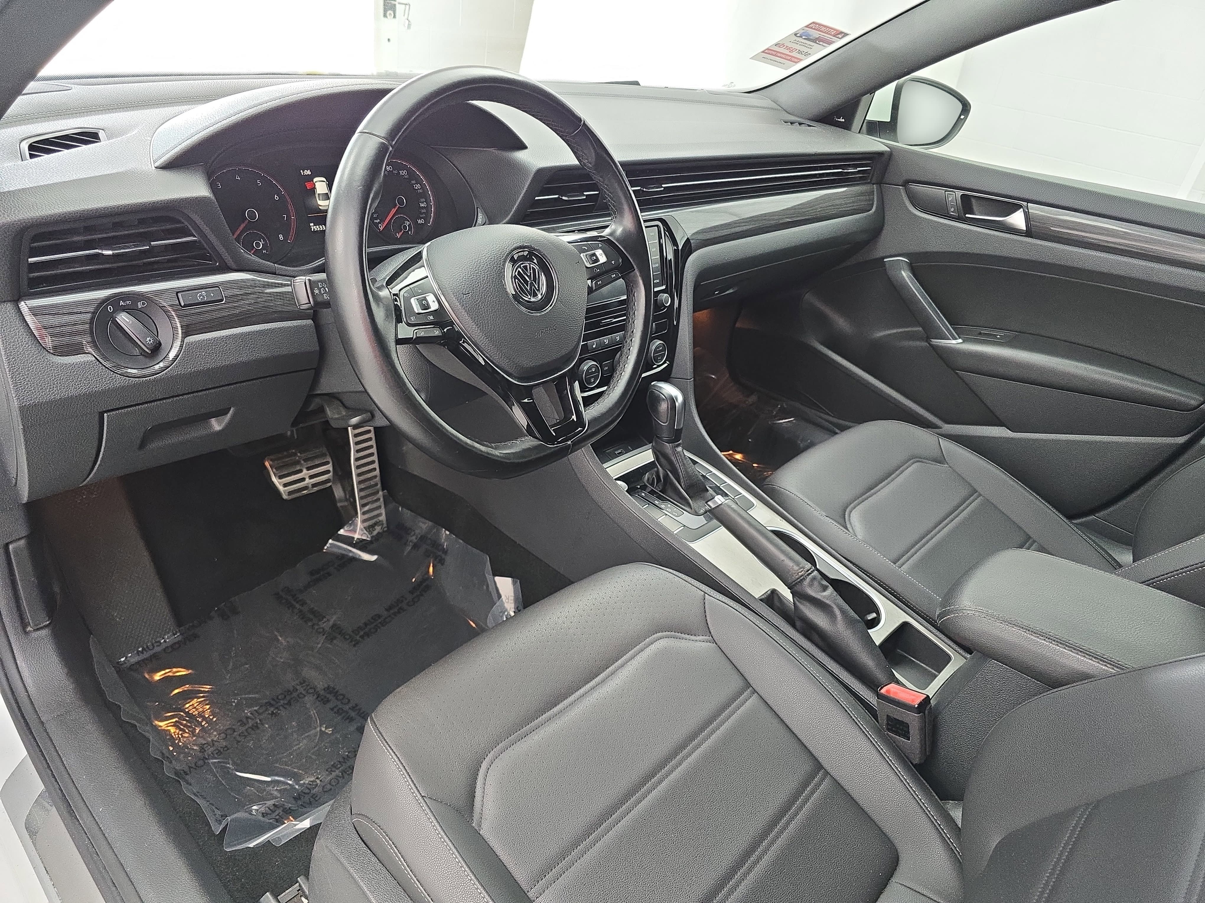 Used 2021 Volkswagen Passat 2.0T R-Line FWD image 15