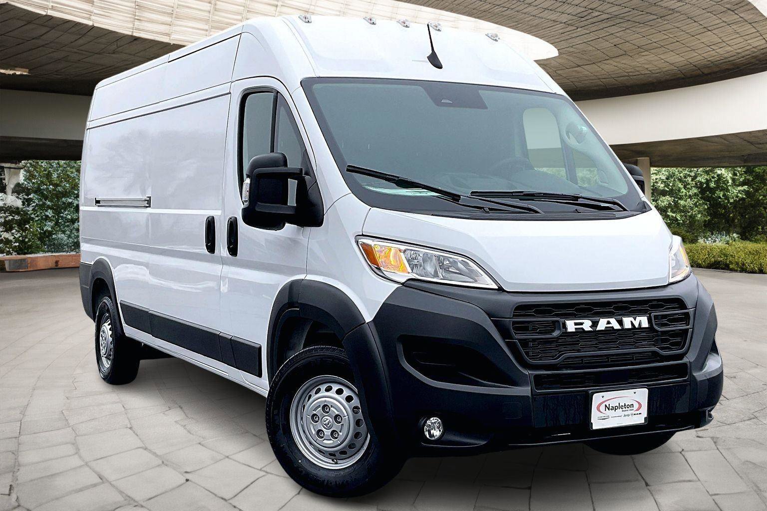 New 2025 RAM ProMaster 2500 w/ Convenience Group image 2