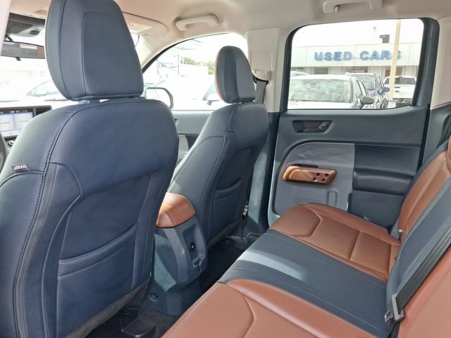 Used 2023 Ford Maverick Lariat FWD image 5