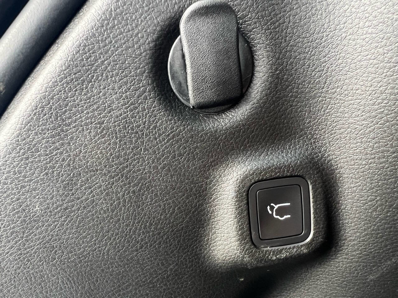 Used 2022 Jeep Compass Trailhawk w/ Trailhawk Elite Group image 31