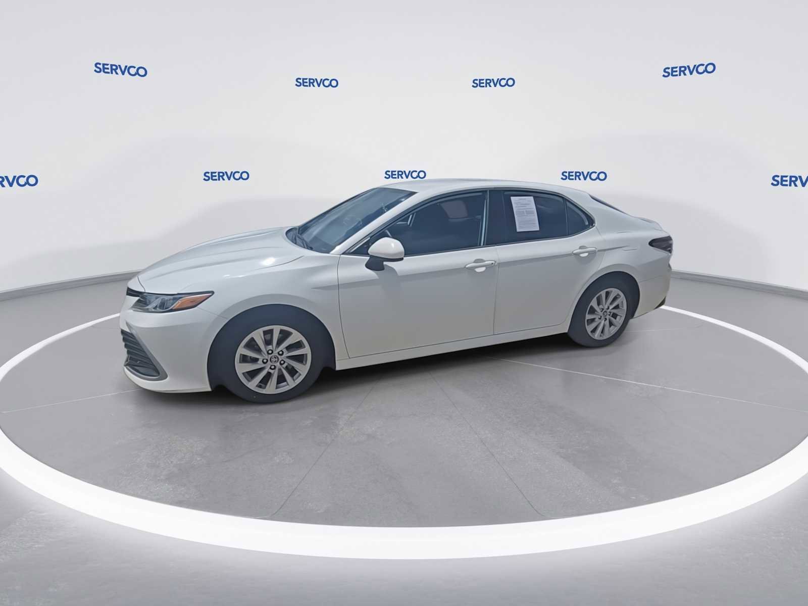 Used 2023 Toyota Camry LE image 6