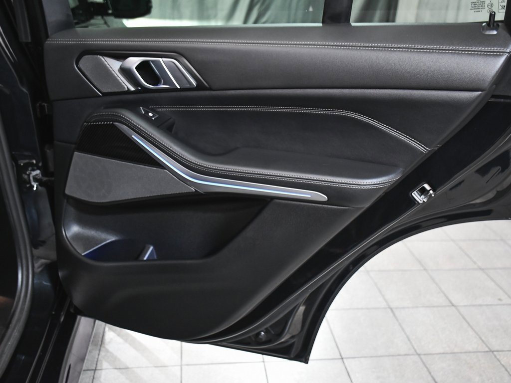 Used 2026 BMW X5 M60i image 15