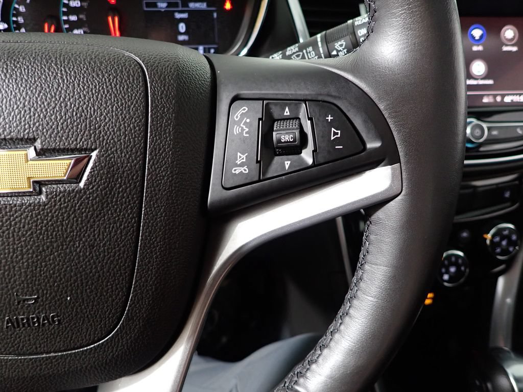 Used 2020 Chevrolet Trax Premier w/ LPO, Protection Package FWD image 31