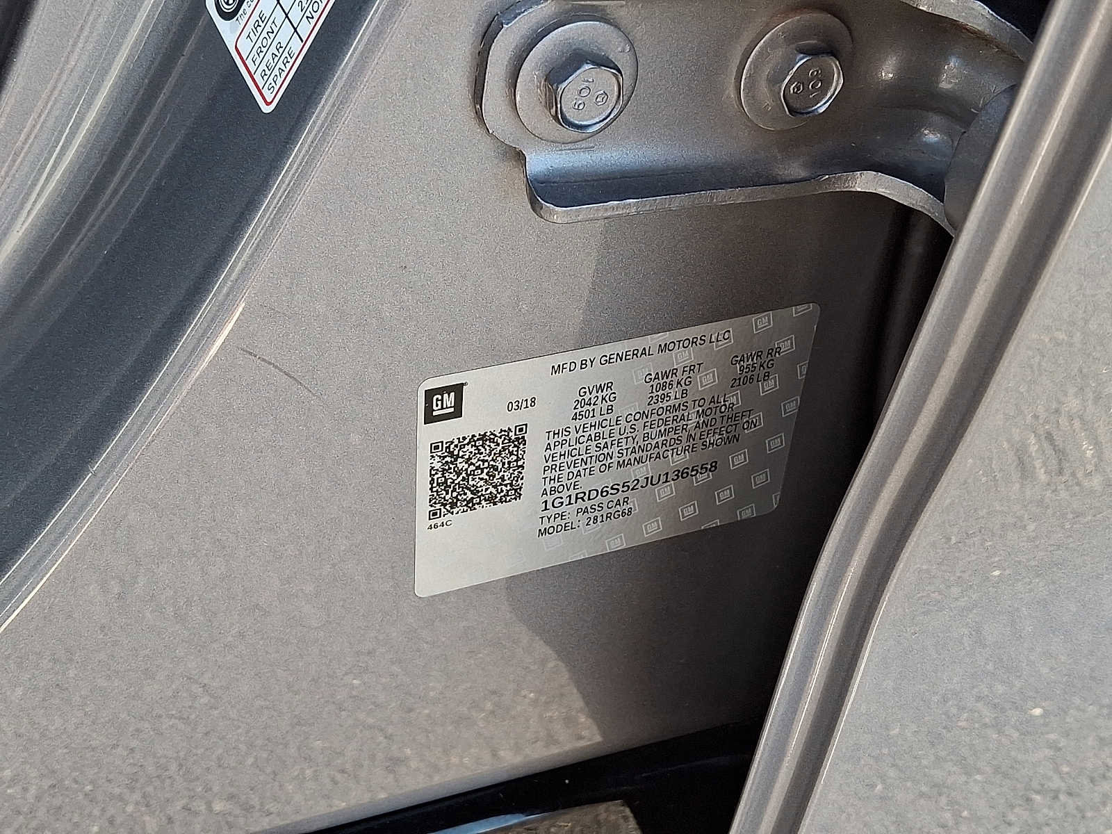 Used 2018 Chevrolet Volt Premier w/ Driver Confidence Package FWD image 28