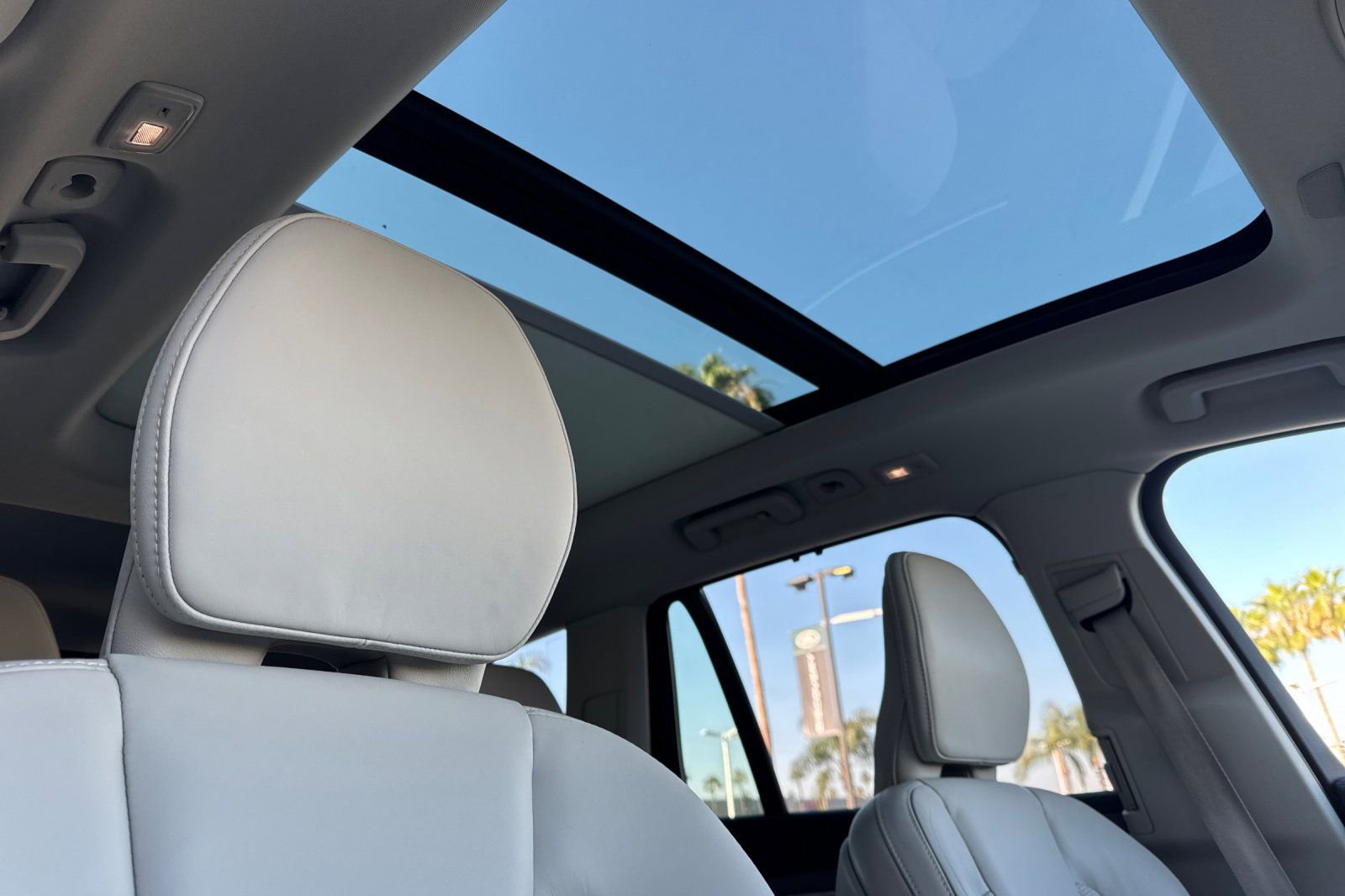 Used 2024 Volvo XC90 T8 Ultimate image 19