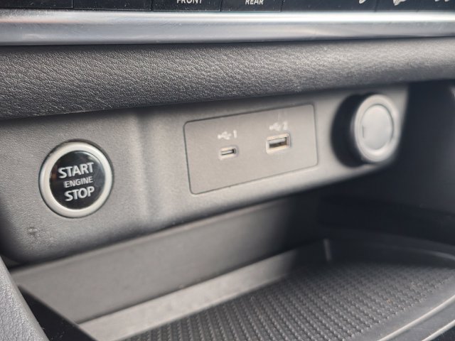 Used 2021 Nissan Rogue SV FWD image 27