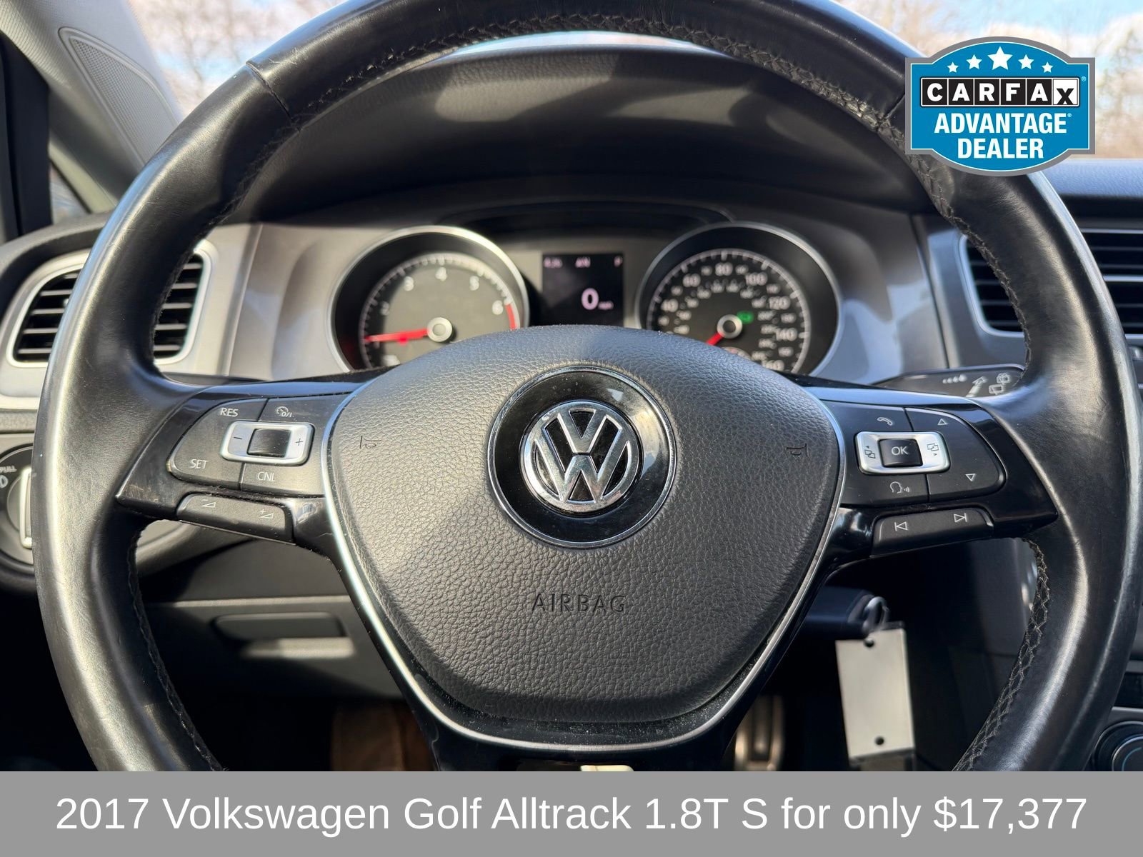 Used 2017 Volkswagen Golf Alltrack S image 13