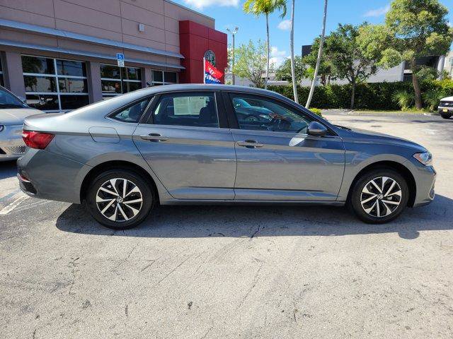 Used 2024 Volkswagen Jetta S FWD image 8