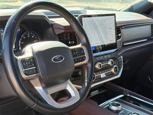 Used 2024 Ford Expedition Limited image 16