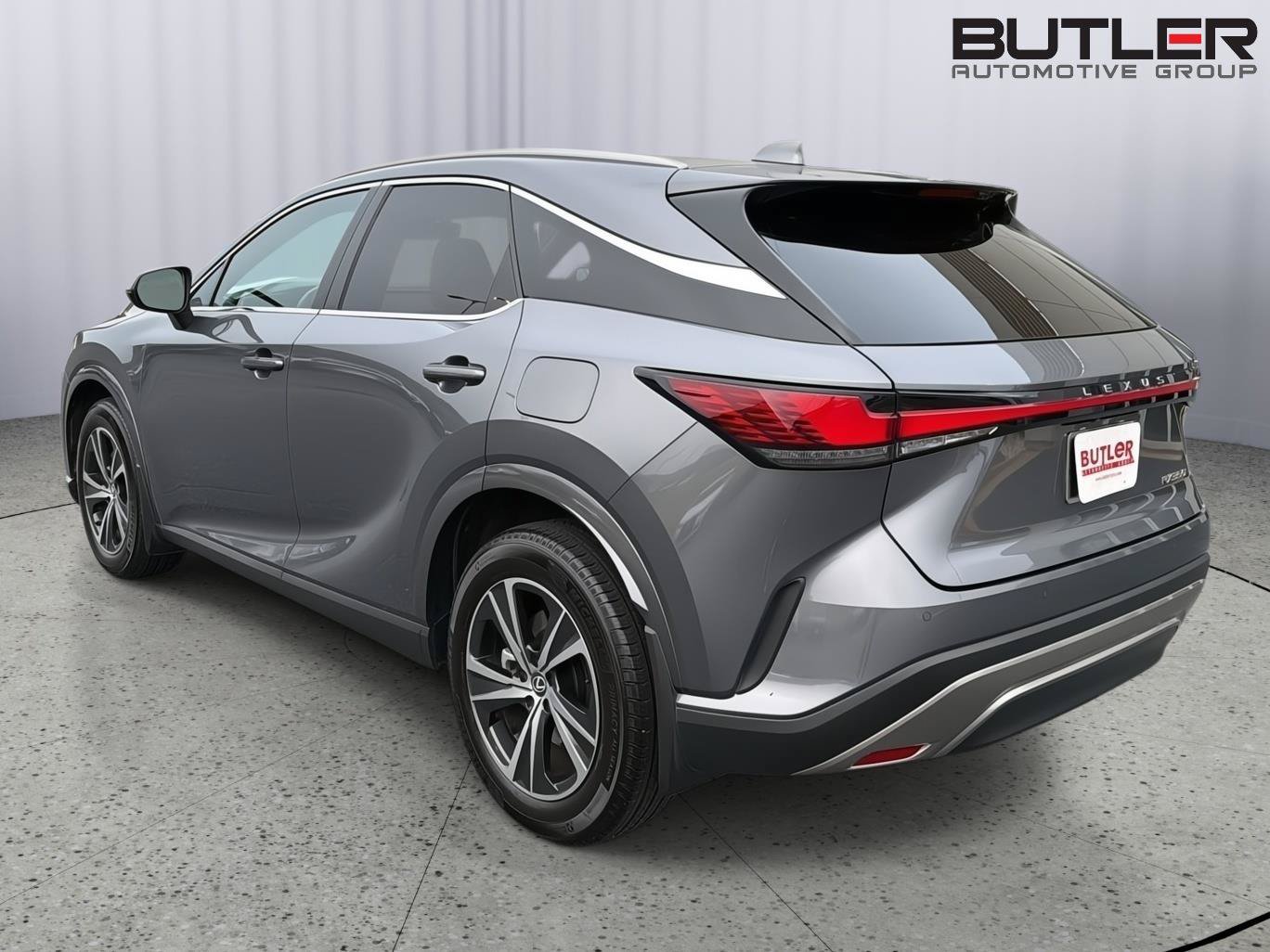 Certified 2023 Lexus RX 350 Premium w/ Cold Area Package FWD image 4