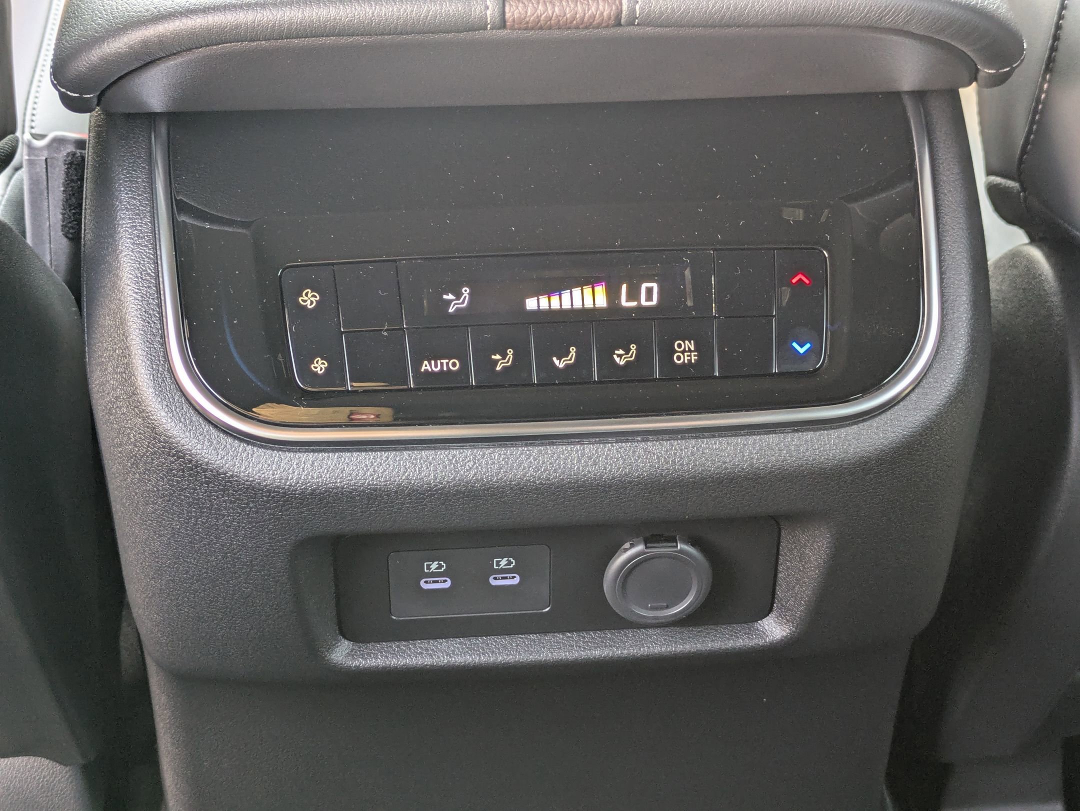 New 2026 Nissan Armada SL image 28