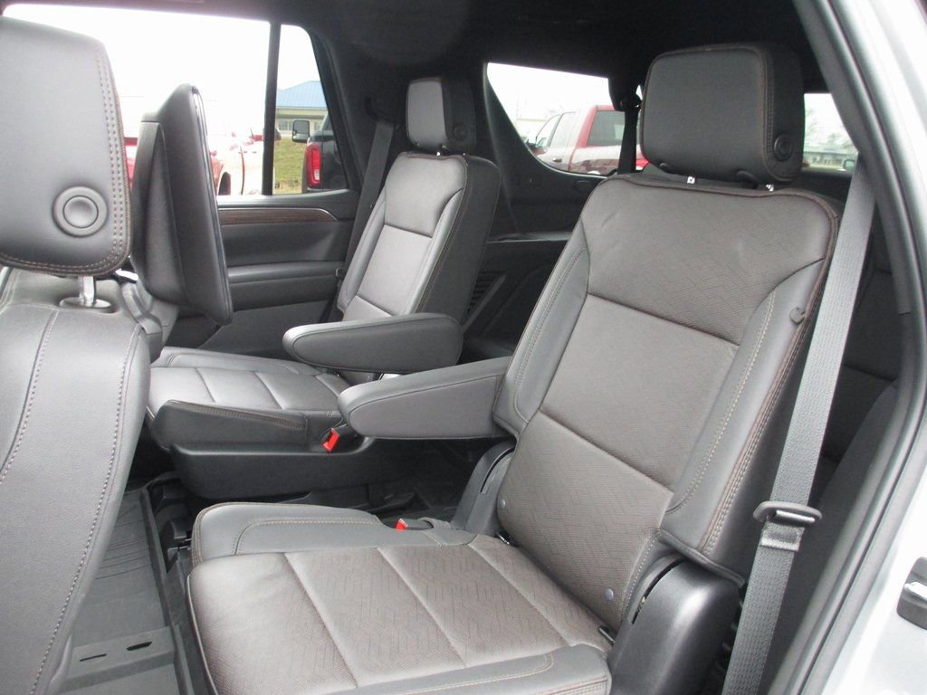 Used 2024 Chevrolet Tahoe High Country image 24