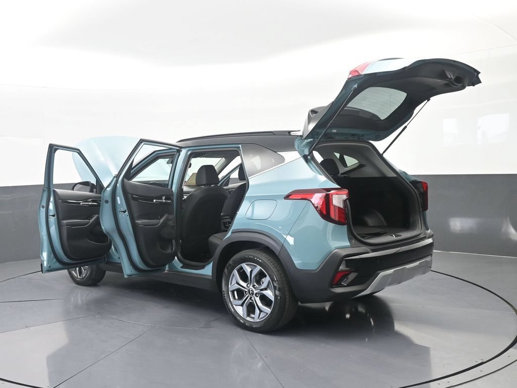 Used 2024 Kia Seltos S FWD image 73