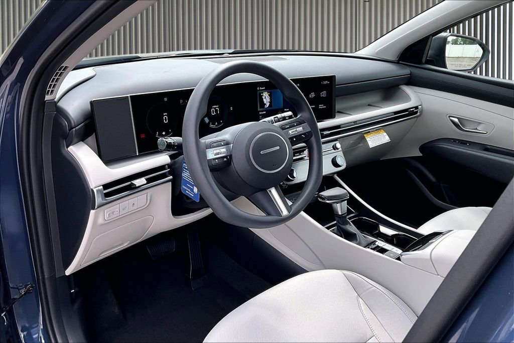 New 2026 Hyundai Tucson SEL image 7