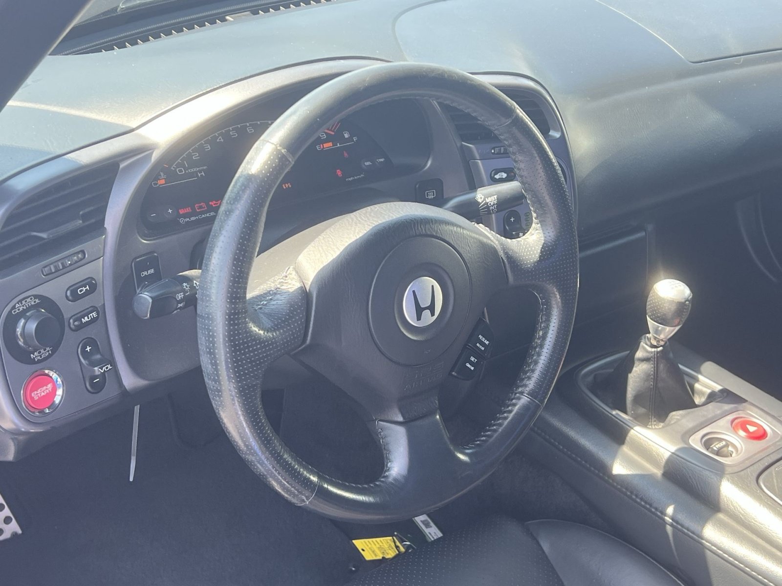 Used 2002 Honda S2000 image 12