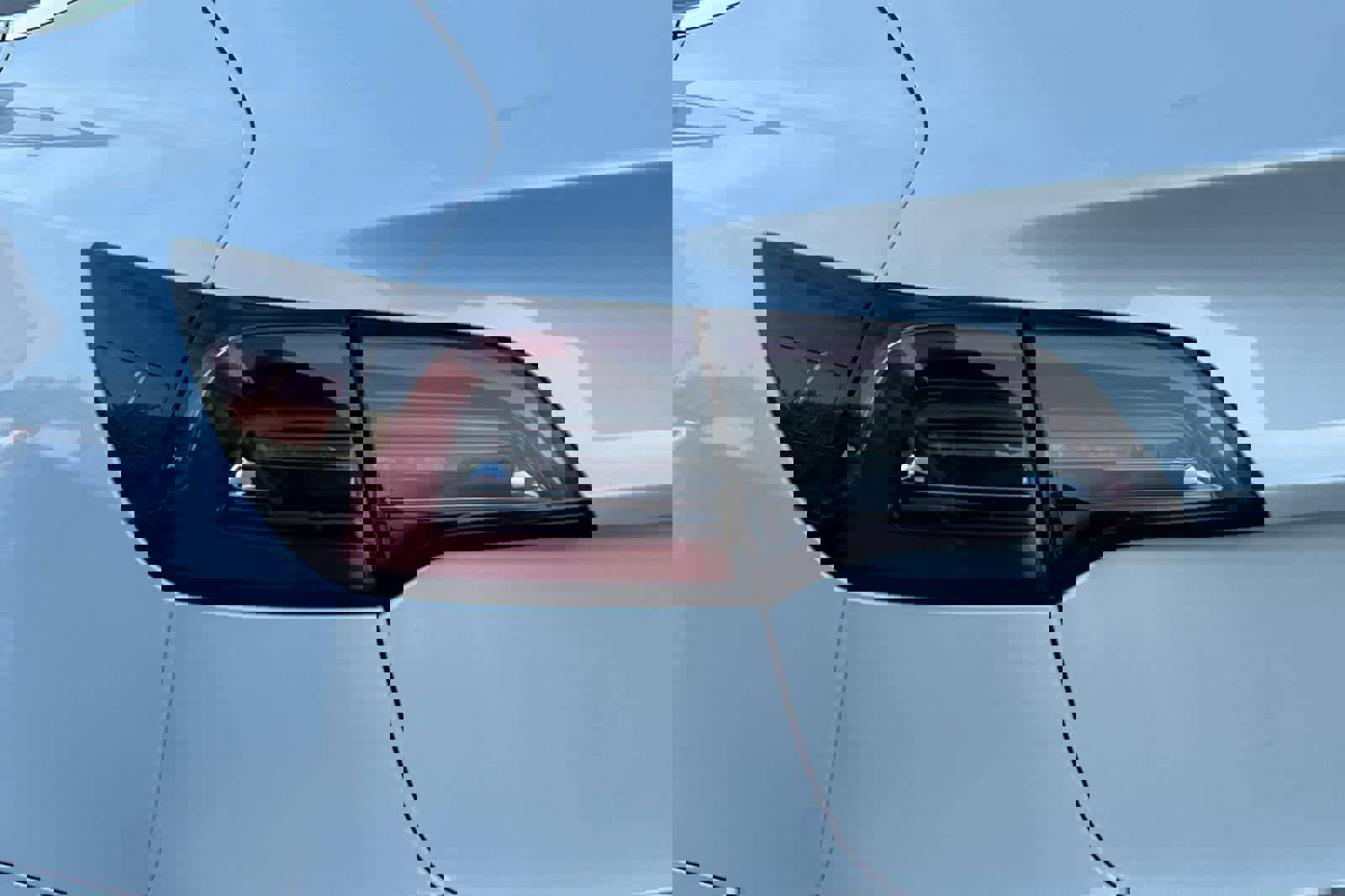 Used 2019 Tesla Model 3 Standard Range Plus image 17