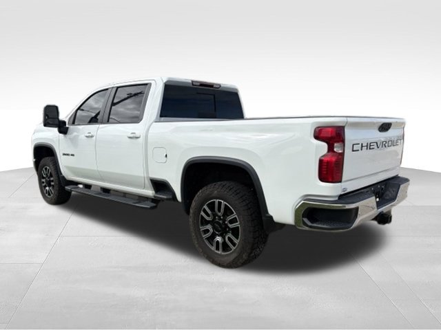 Used 2020 Chevrolet Silverado 3500 LT w/ All Star Edition AWD/4WD image 2