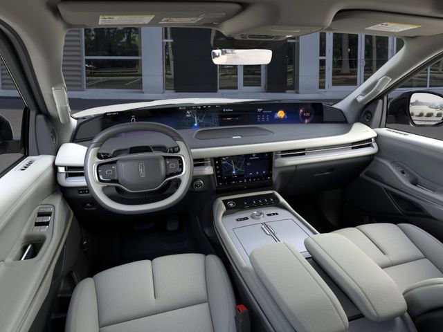 New 2025 Lincoln Navigator L Reserve AWD/4WD image 9