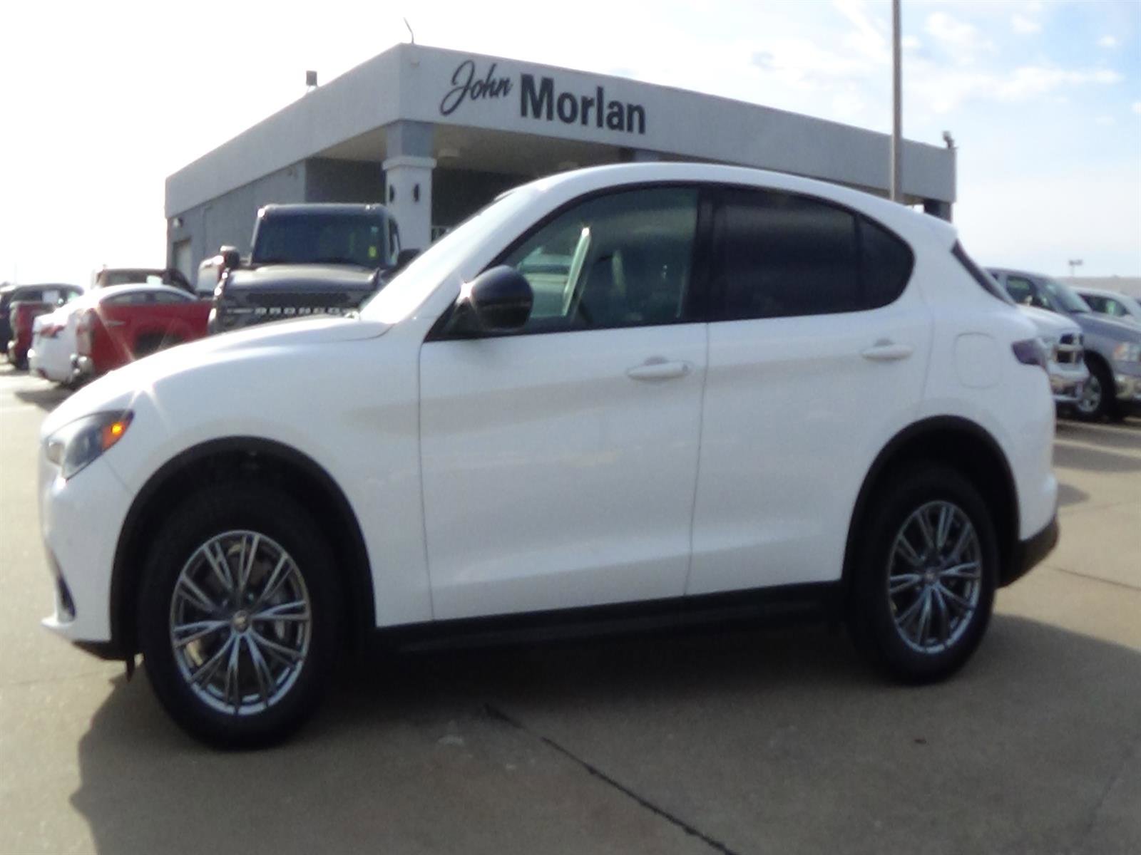 Used 2024 Alfa Romeo Stelvio Sprint AWD/4WD image 1