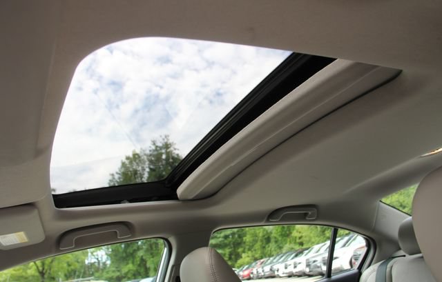 Used 2015 Honda Civic EX-L image 17