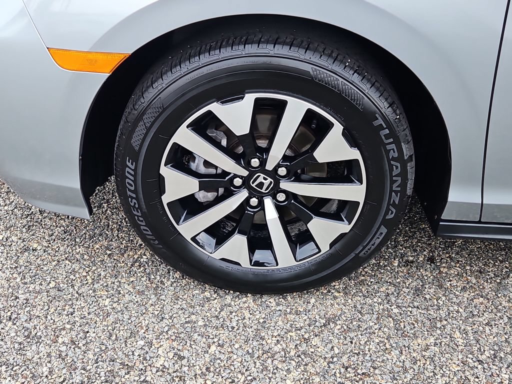 Certified 2026 Honda Odyssey EX-L image 7