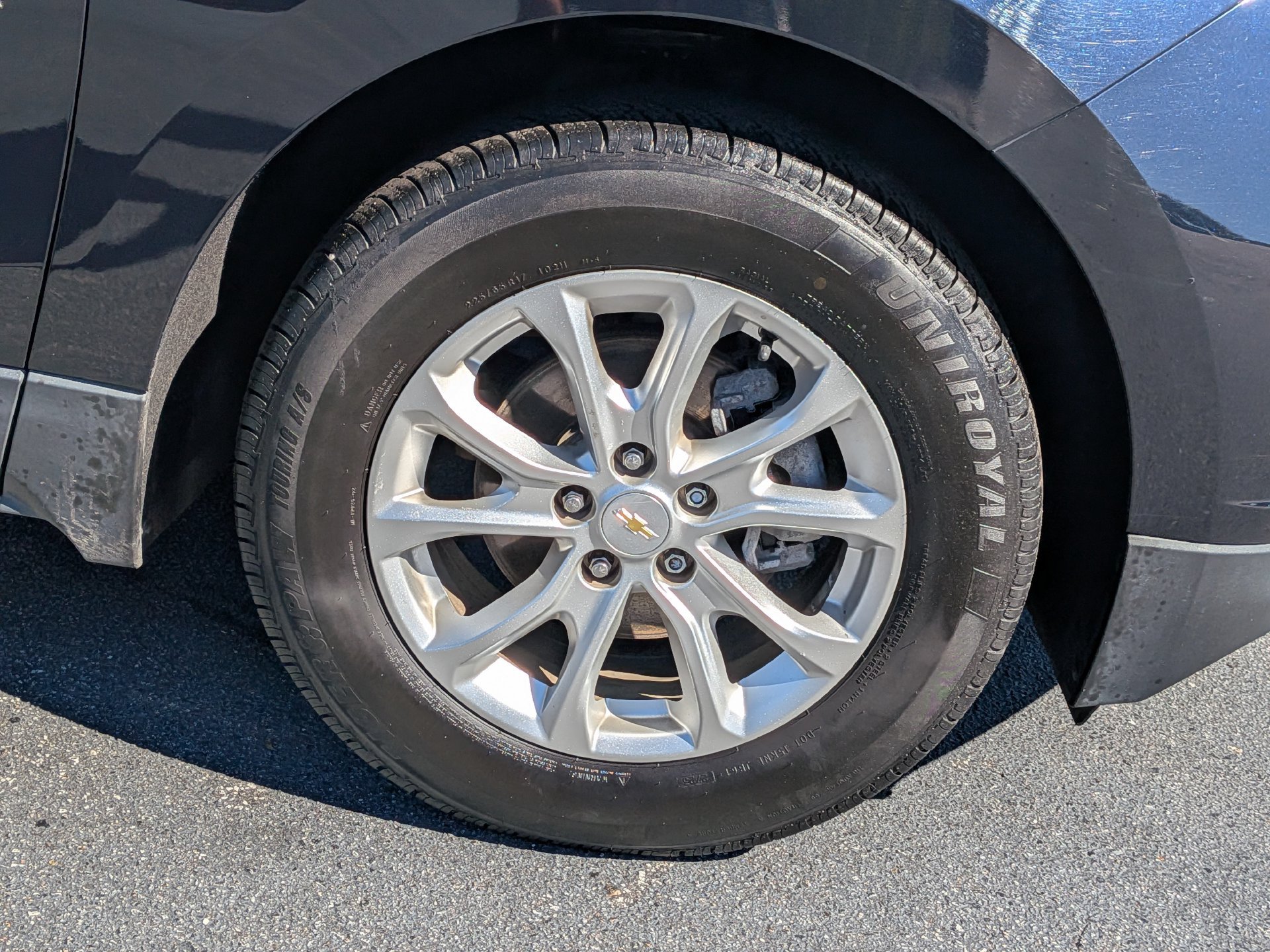 Used 2021 Chevrolet Equinox LT FWD image 14