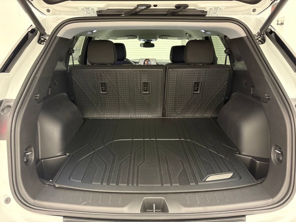 New 2026 Chevrolet Blazer LT w/ Convenience Package FWD image 42