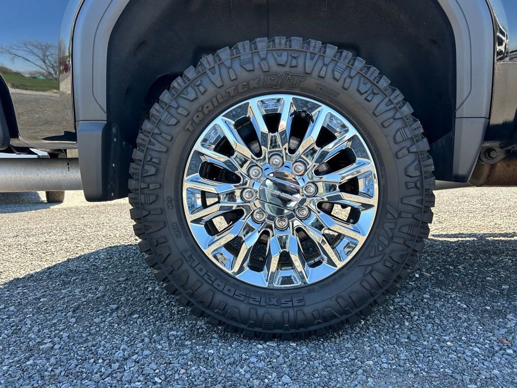 Used 2024 GMC Sierra 2500 Denali AWD/4WD image 21