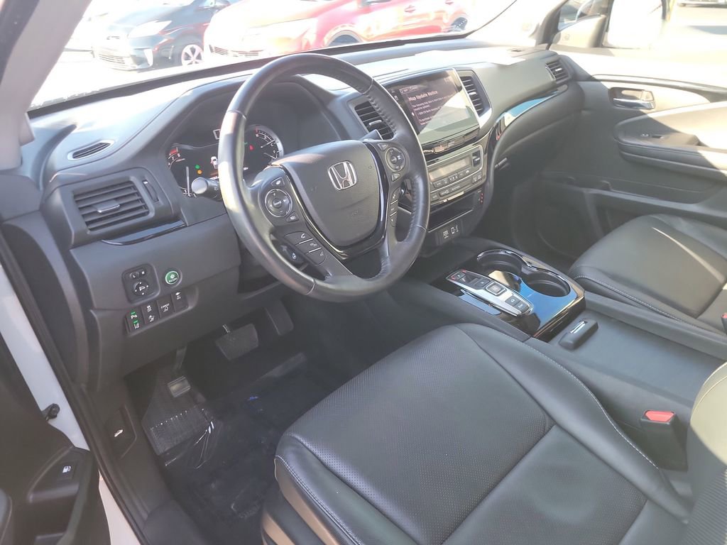 Used 2020 Honda Ridgeline RTL-E image 19