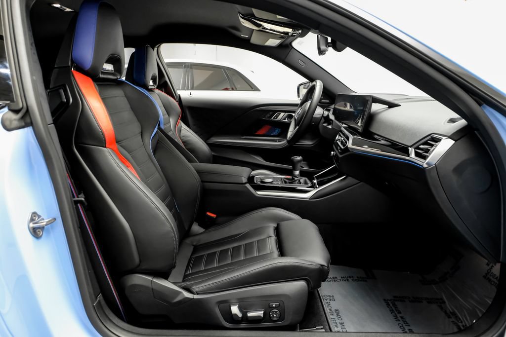 Used 2023 BMW M2 w/ Lighting Package RWD image 28