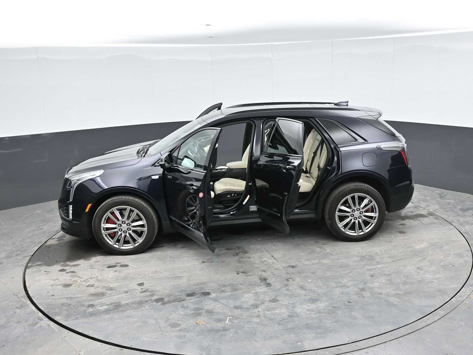 Used 2022 Cadillac XT5 Sportv AWD/4WD image 52