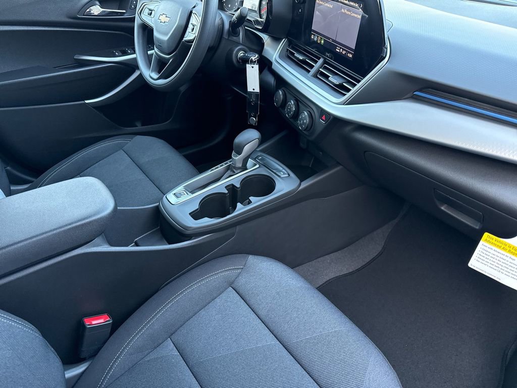 New 2026 Chevrolet Trax LS w/ LS Convenience Package image 15