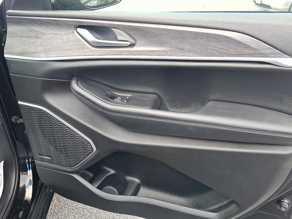 Certified 2022 Jeep Grand Cherokee L Limited image 10