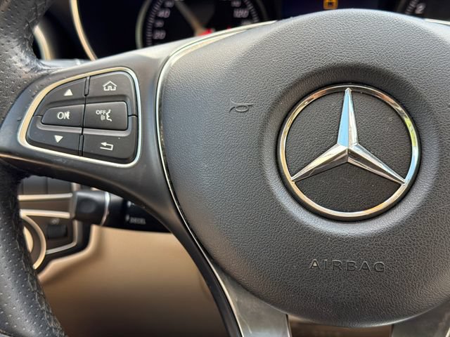 Used 2018 Mercedes-Benz GLC 300 image 29