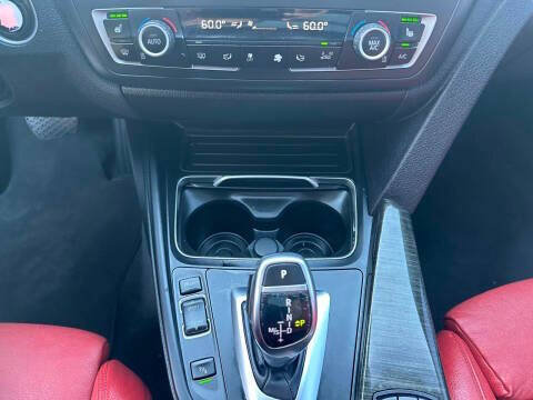 Used 2016 BMW 328i Gran Turismo xDrive AWD/4WD image 30