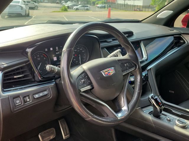 Used 2021 Cadillac XT6 Sport AWD/4WD image 23