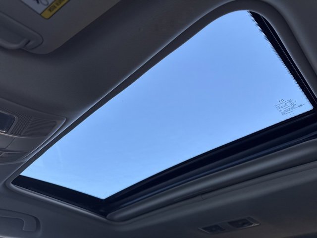 Used 2024 MAZDA CX-5 Carbon Edition image 18