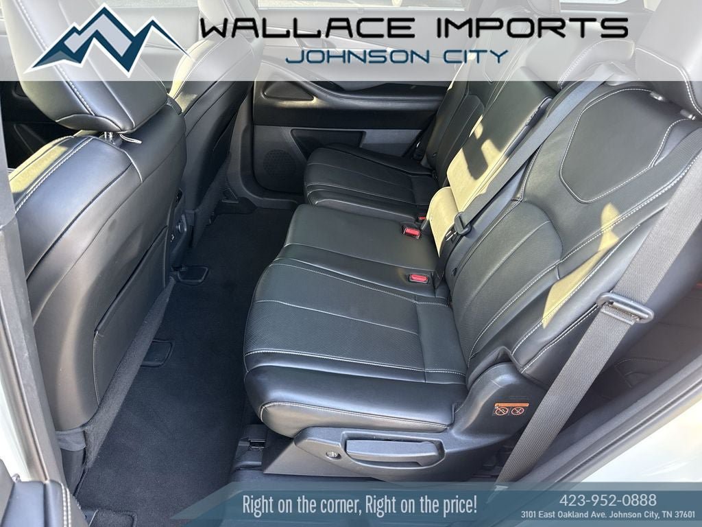 Used 2023 INFINITI QX60 Luxe w/ Cargo Package FWD image 41