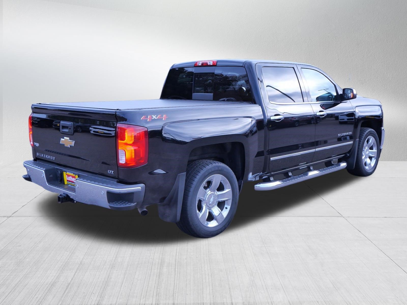Used 2018 Chevrolet Silverado 1500 LTZ w/ Sport Package AWD/4WD image 7