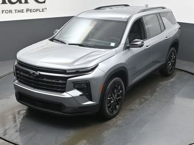 New 2026 Chevrolet Traverse LT w/ Midnight/Sport Edition FWD image 24