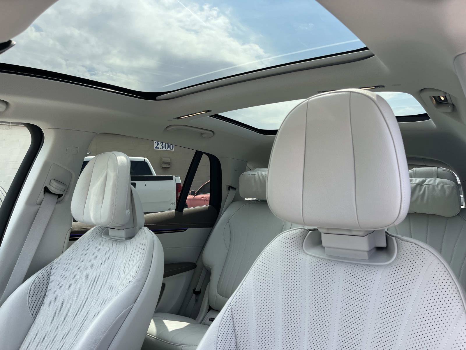 Certified 2023 Mercedes-Benz EQS 580 4MATIC SUV image 27