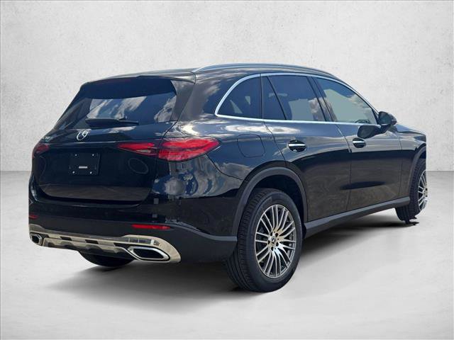 New 2026 Mercedes-Benz GLC 300 image 2