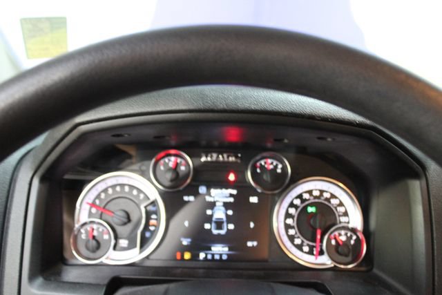 Used 2022 RAM 1500 Express w/ Wheel & Sound Group AWD/4WD image 18