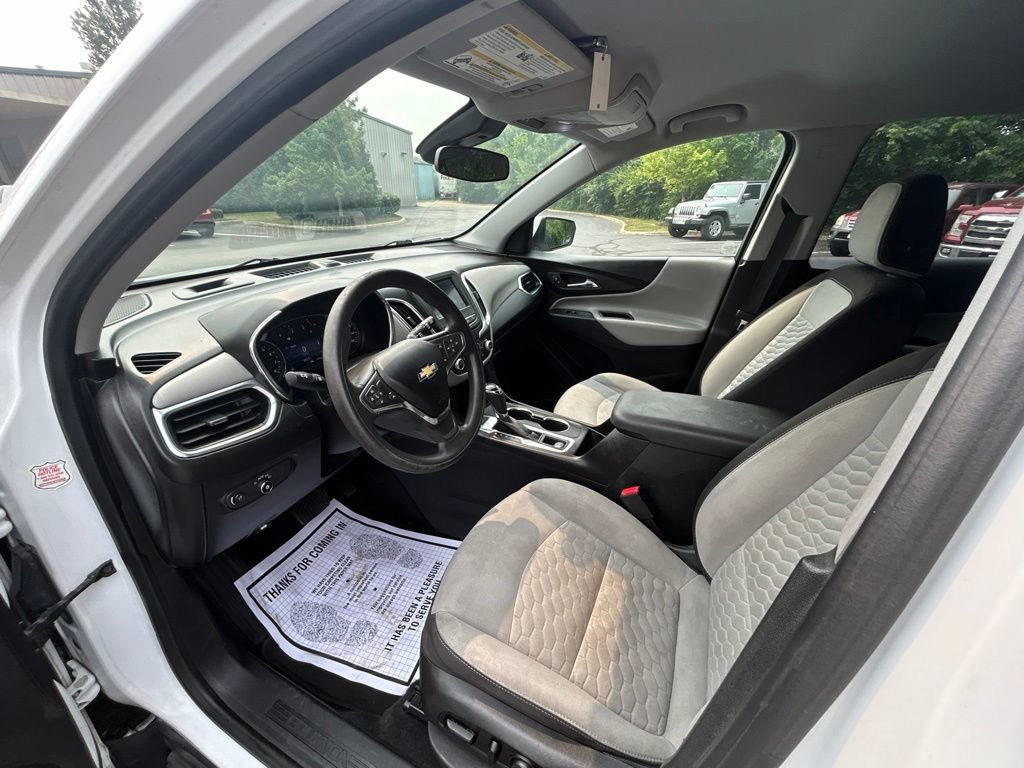 Used 2020 Chevrolet Equinox LT AWD/4WD image 12